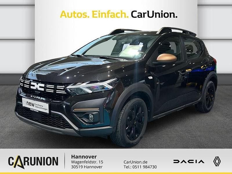 Perlmuttschwarz Gebraucht 2024 Dacia Sandero Extreme Kleinwagen | 18.875 € (Fairer Preis) - Bild 1/4