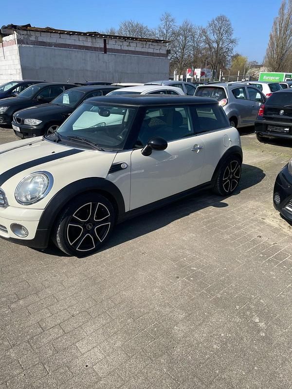 Gebraucht Mini ONE 120 PS (88 kW) 2009 Weiß Kleinwagen