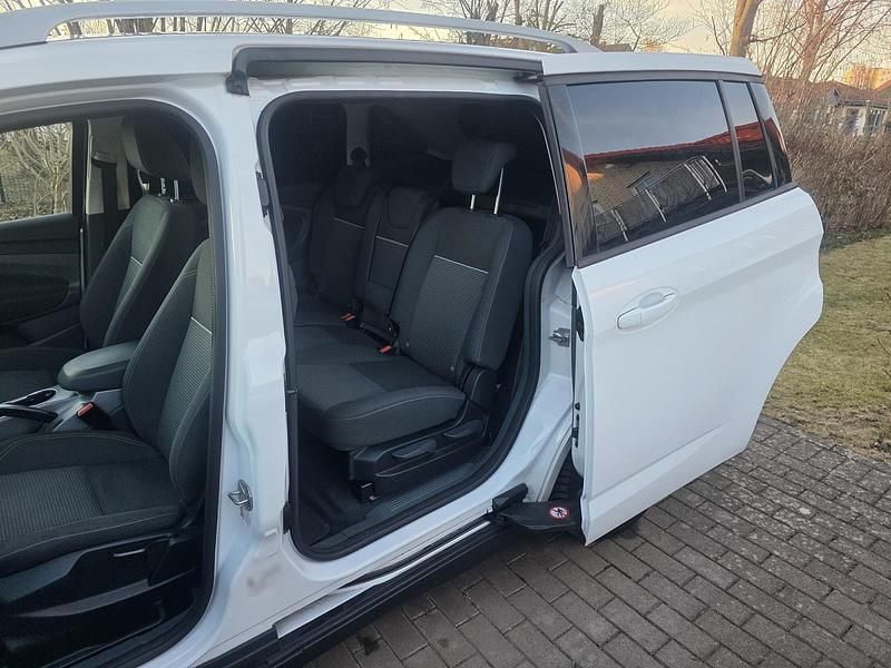 Gebraucht Ford Grand C-Max 125 PS (91 kW) 2014 Weiß Van / Kleinbus