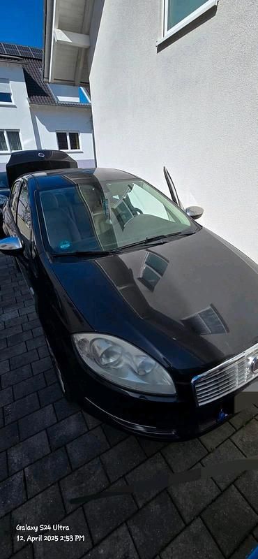 Gebraucht Fiat Linea 120 PS (88 kW) 2007 Schwarz Limousine