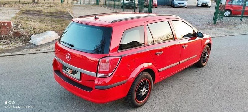 Gebraucht Opel Astra Basis 90 PS (66 kW) 2004 Rot Kombi