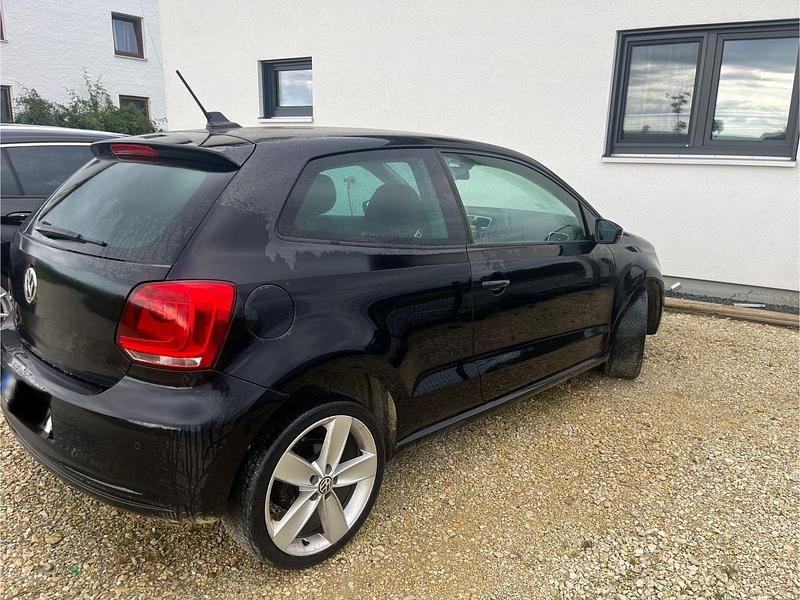 Gebraucht VW Polo Highline 105 PS (77 kW) 2012 Schwarz Kleinwagen