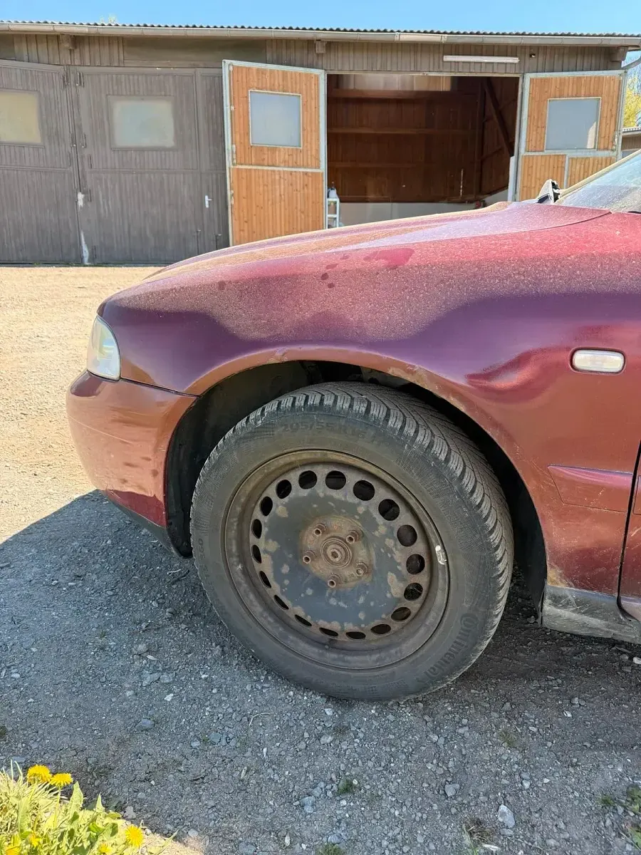 Usata Audi A4 101 CV (74 kW) 1999 Rosso Berlina