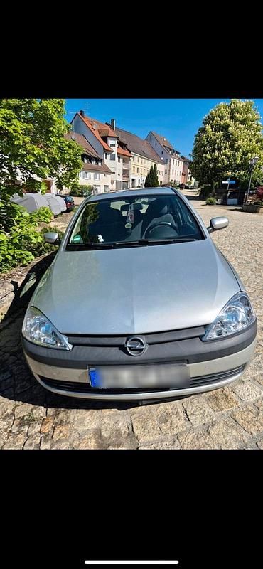 Silber Gebraucht 2001 Opel Corsa Limousine | 1.001 € (Guter Preis) - Bild 1/4