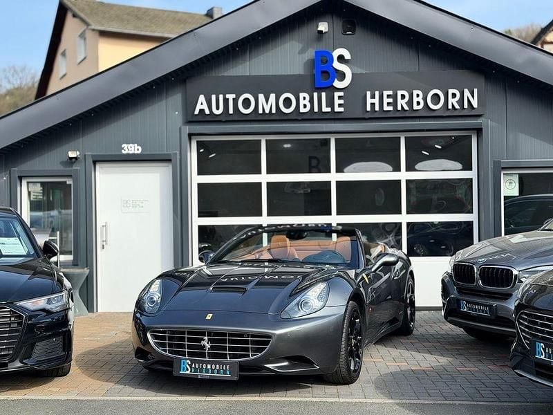 Gebraucht Ferrari California 460 PS (338 kW) 2010 Grau Cabrio