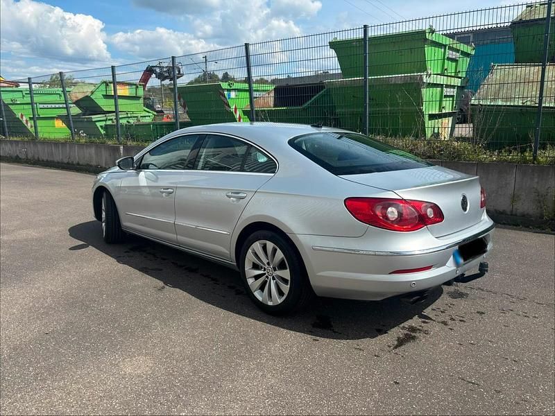 Second-hand VW CC 160 CP (117 kW) 2008 Argintiu Berlinǎ