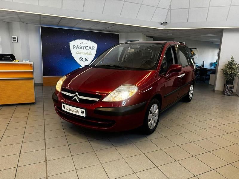 Rot Gebraucht 2006 Citroën C8 Comfort Van / Kleinbus | 1.400 € (Guter Preis) - Bild 1/4