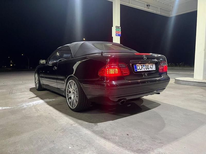 Schwarz Gebraucht 1999 Mercedes CLK320 Avantgarde Cabrio | 4.999 € (Fairer Preis) - Bild 1/4