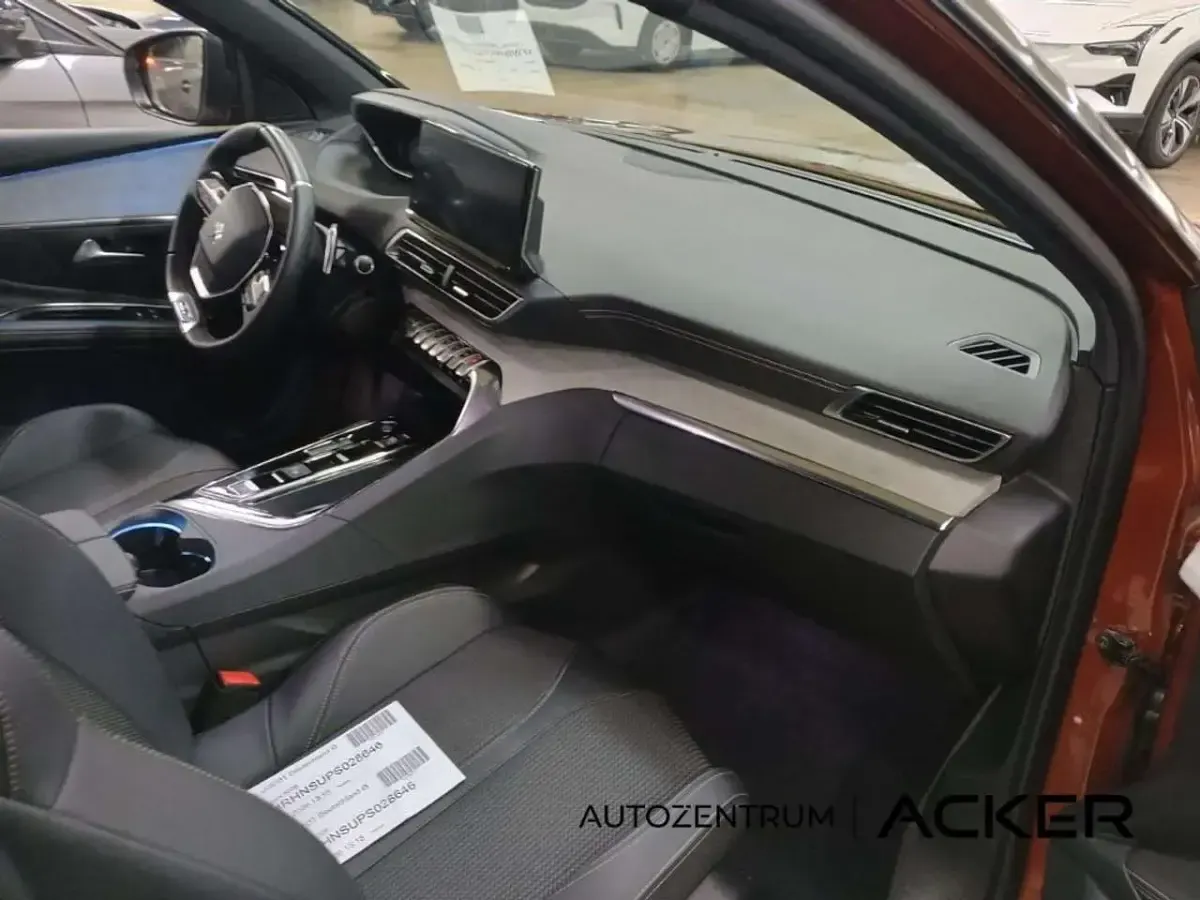 Gebraucht Peugeot 5008 GTi 131 PS (96 kW) 2023 Braun SUV