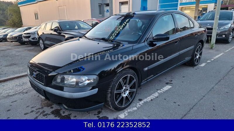 Other Gebraucht 2004 Volvo S60 Summum Limousine | 2.850 € (Etwas zu teuer) - Bild 1/4