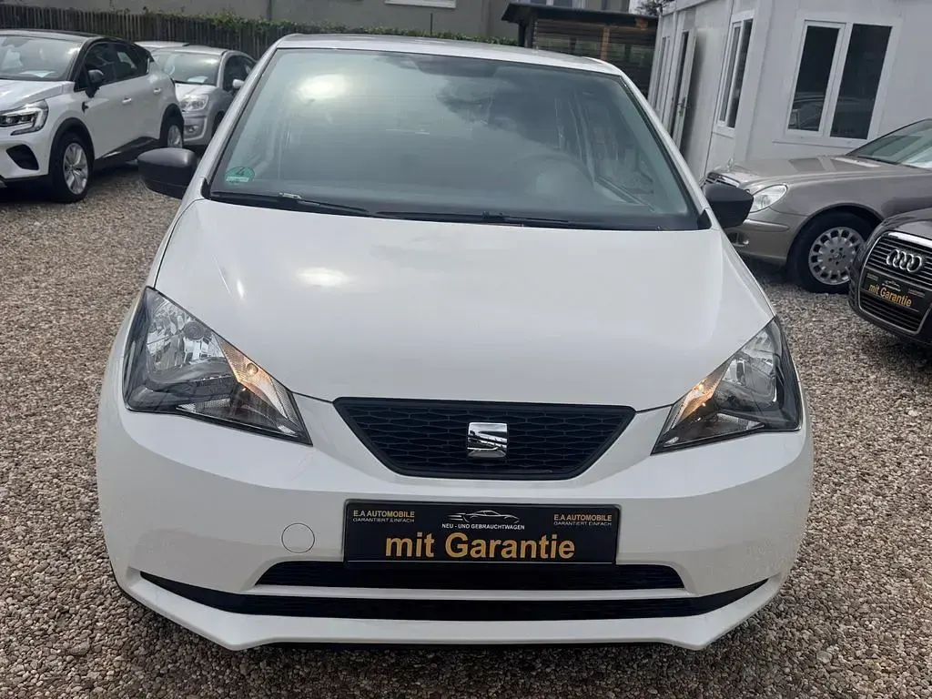 Używany Seat Mii Reference 60 KM (44 kW) 2017 Biały Hatchback