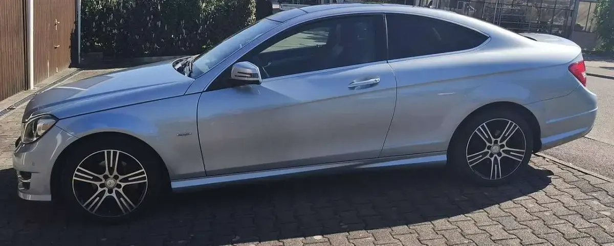 Gebraucht Mercedes C180 Edition 156 PS (114 kW) 2014 Silber Coupé