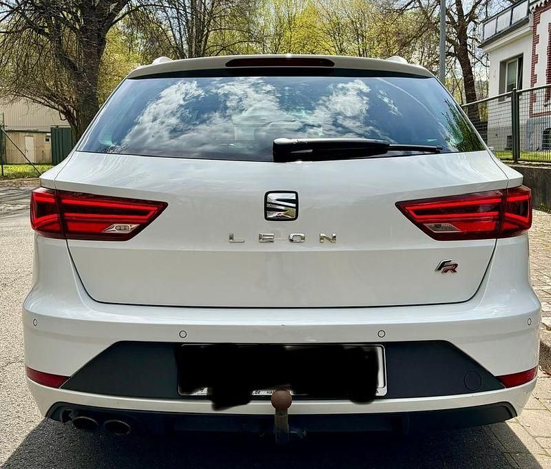 Gebraucht Seat Leon ST FR 125 PS (91 kW) 2017 Weiß Kombi