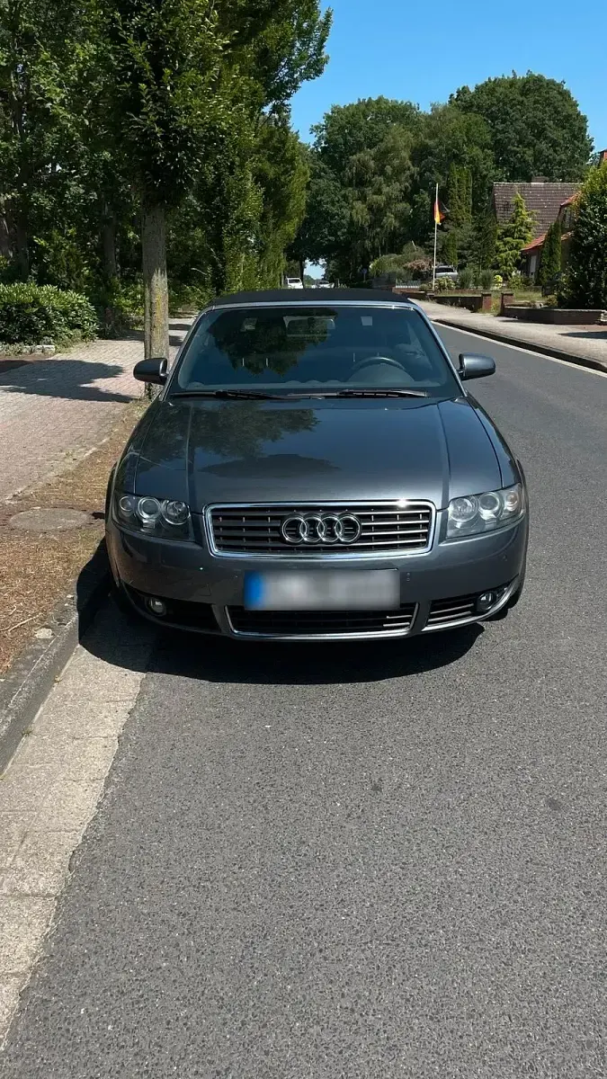 Gebraucht Audi A4 Cabriolet 163 PS (119 kW) 2006 Grau Cabrio