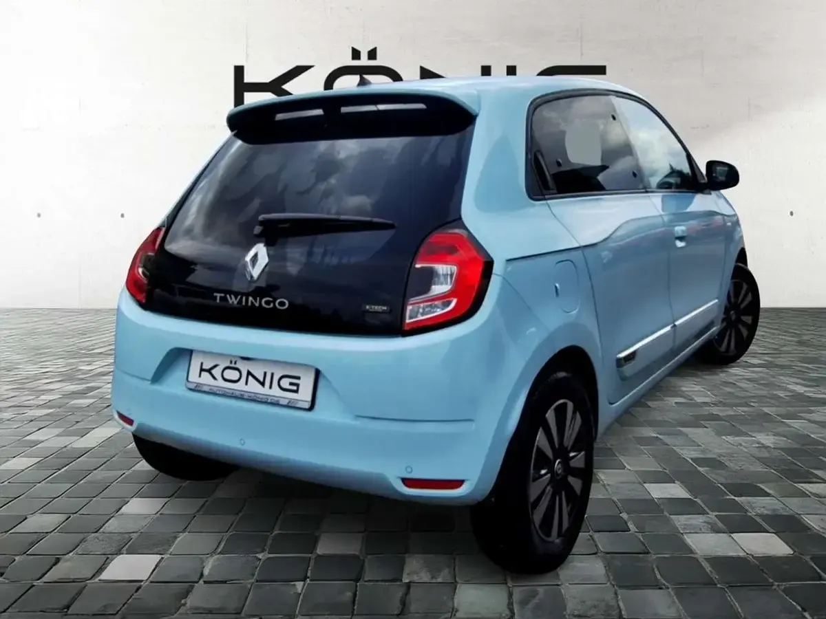 Używany Renault Twingo Techno 60 kW (82 KM) 2023 Niebieski Hatchback
