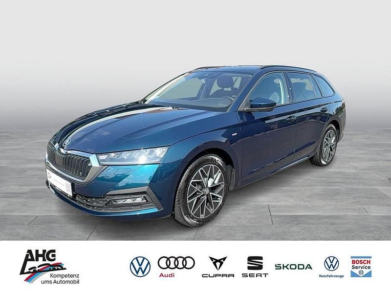 Blau Gebraucht 2022 Skoda Octavia Clever Kombi | 25.898 € (Fairer Preis) - Bild 1/4
