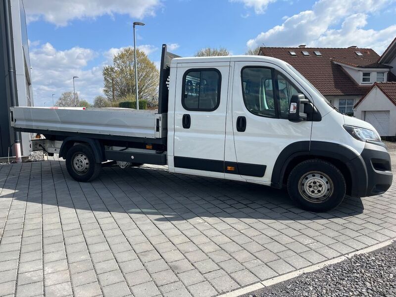 Gebraucht Peugeot Boxer 140 PS (102 kW) 2021 Weiß Van