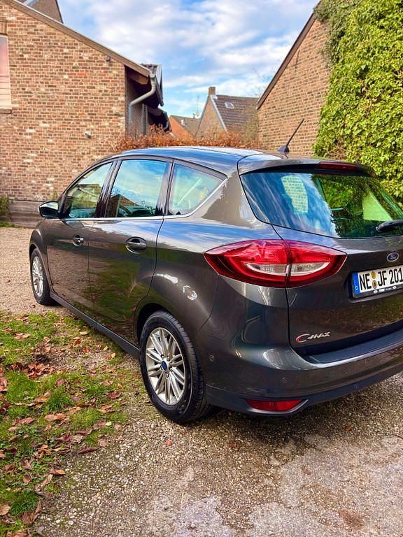Gebraucht Ford C-MAX Titanium 125 PS (91 kW) 2018 Grau Van / Kleinbus