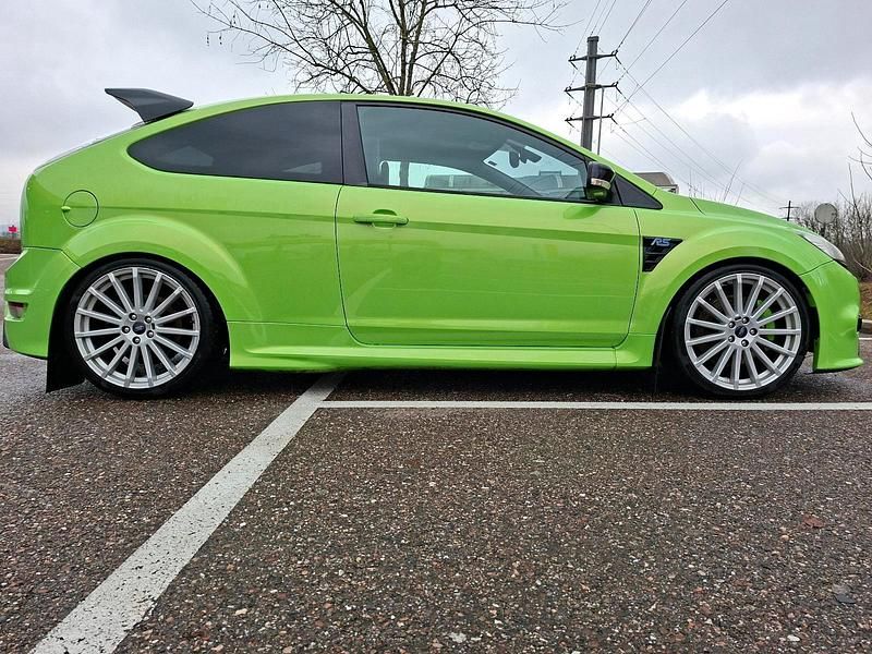 Gebraucht Ford Focus RS 305 PS (224 kW) 2009 Grün Limousine