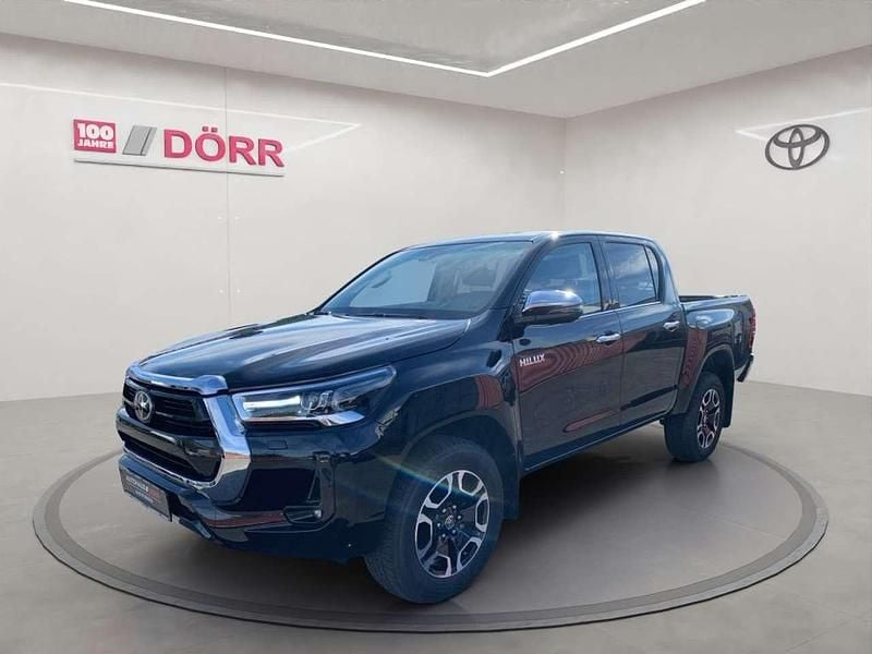 Schwarz metallic Neu 2025 Toyota HiLux Executive Abholung | 59.890 € (Fairer Preis) - Bild 1/4