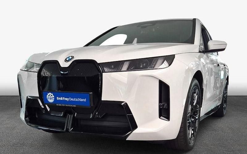 Neu BMW iX 300 kW (408 PS) 2025 Alpinweiß uni SUV