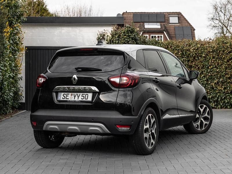 Gebraucht Renault Captur 150 PS (110 kW) 2019 Schwarz SUV