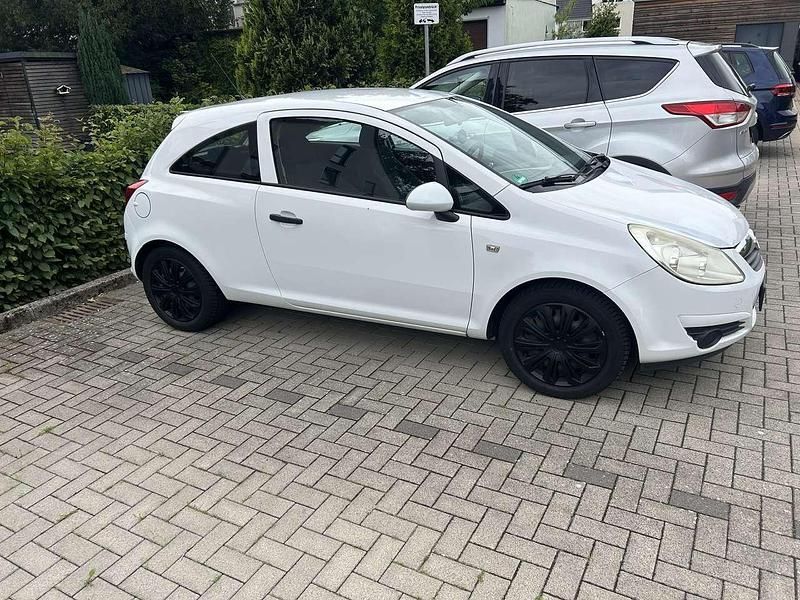 Weiß Gebraucht 2008 Opel Corsa Limousine | 1.450 € (Guter Preis) - Bild 1/4
