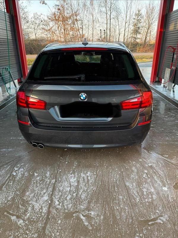 Usata BMW 520 184 CV (135 kW) 2012 Grigio Station wagon