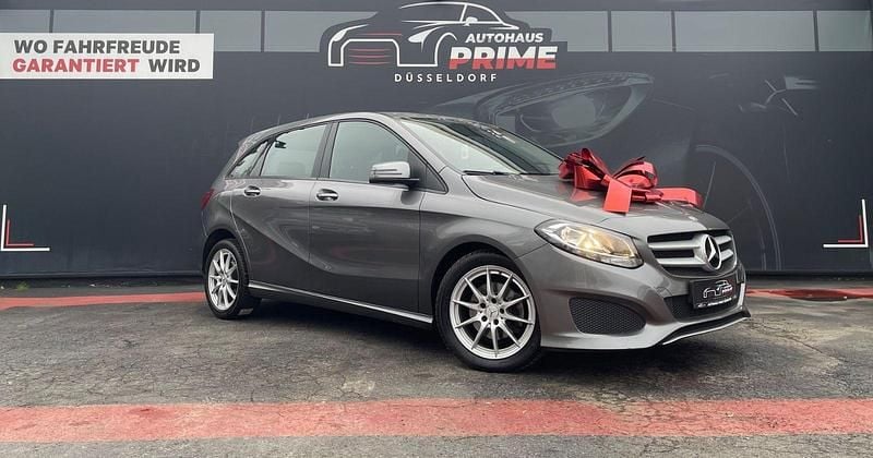 Gebraucht Mercedes B200 136 PS (100 kW) 2017 Grau Van / Kleinbus
