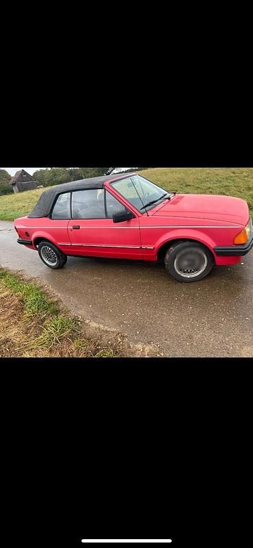 Gebraucht Ford Escort Cabriolet 79 PS (58 kW) 1985 Rot Cabrio