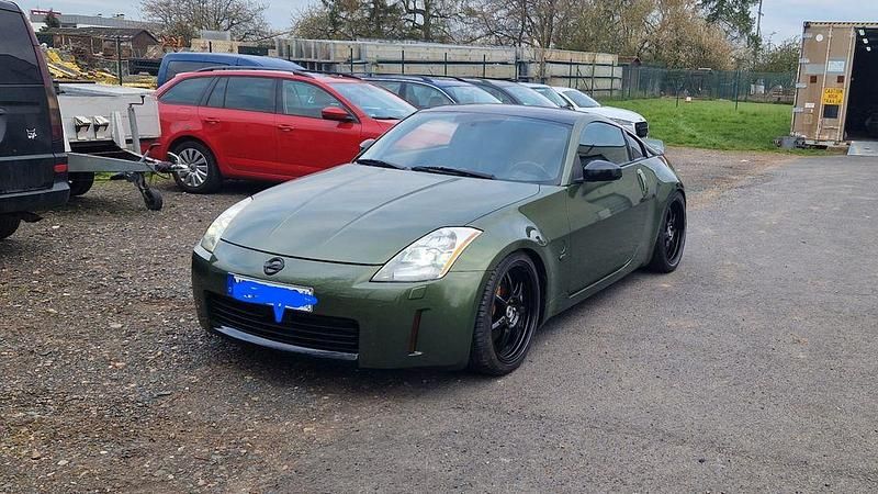 Grün Gebraucht 2004 Nissan 350Z Pack Coupé | 17.500 € (Fairer Preis) - Bild 1/4