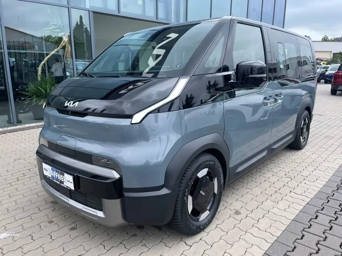 Neu Kia PV5 119 kW (163 PS) 2026 Navyblau Van / Kleinbus
