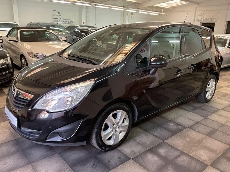 Gebraucht Opel Meriva Design Edition 131 PS (96 kW) 2011 Schwarz Van / Kleinbus