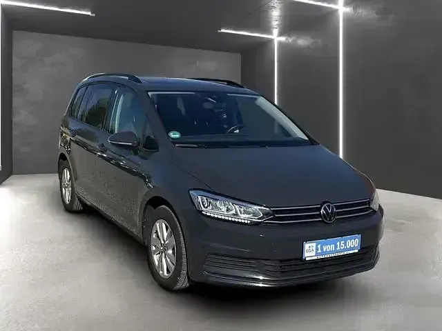 Gebraucht VW Touran 150 PS (110 kW) 2021 Grau Van / Kleinbus