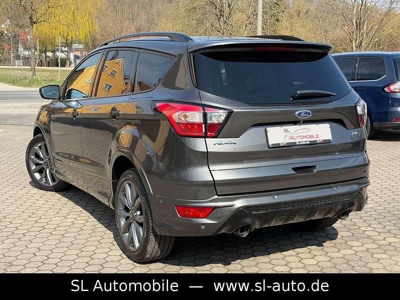 Gebraucht Ford Kuga ST-Line 179 PS (131 kW) 2019 Magnetic SUV