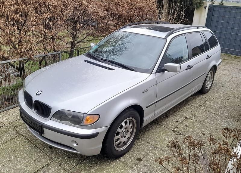 Gebraucht BMW 316 116 PS (85 kW) 2004 Silber Kombi