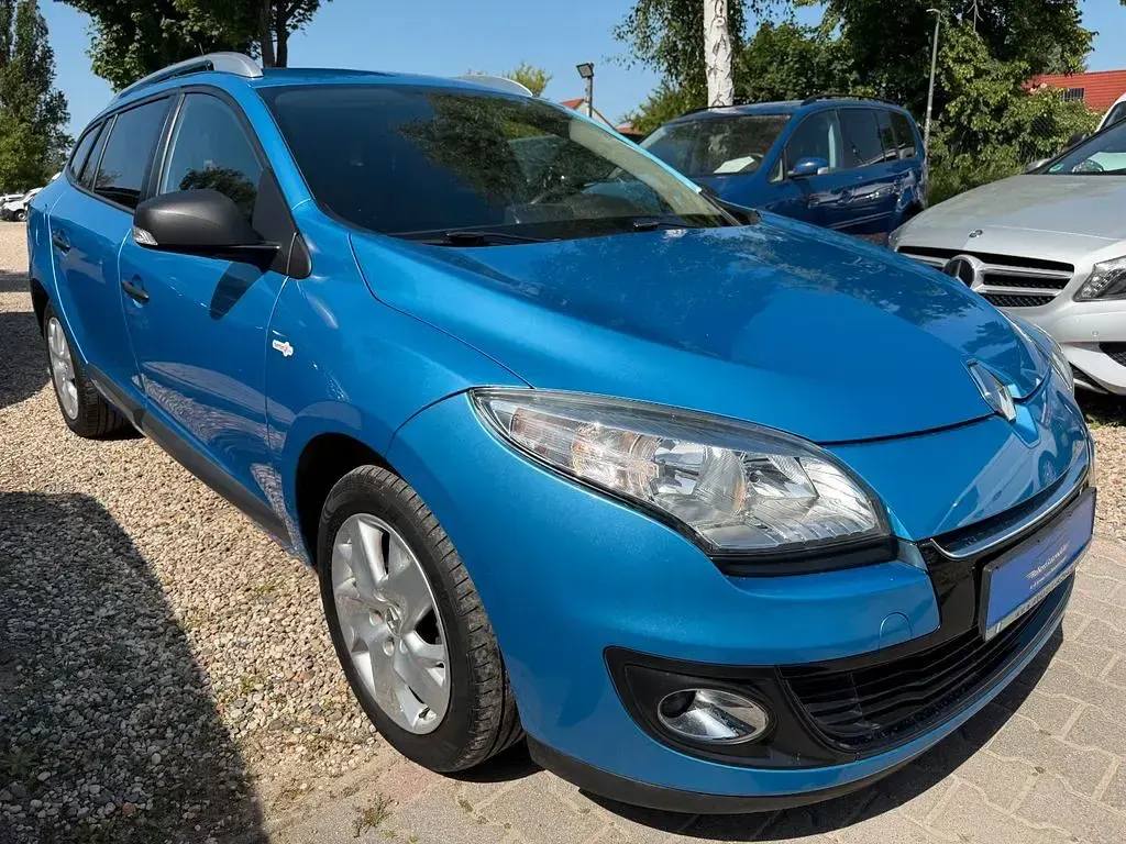 Gebraucht Renault Mégane III 101 PS (74 kW) 2013 Blau Limousine