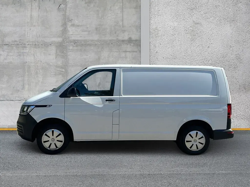 Gebraucht VW T6.1 150 PS (110 kW) 2021 Weiß Van
