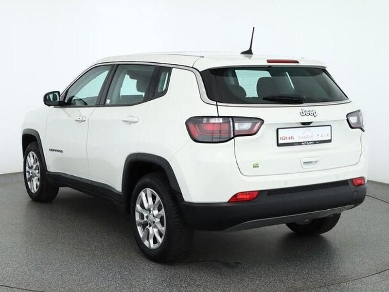 Gebraucht Jeep Compass 131 PS (96 kW) 2024 Andere SUV