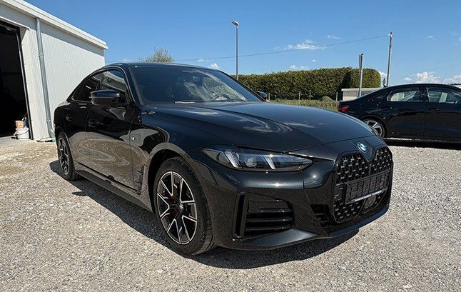 Schwarz Neu 2025 BMW 420 Gran Coupé M Sport Coupé | 47.990 € - Bild 1/4