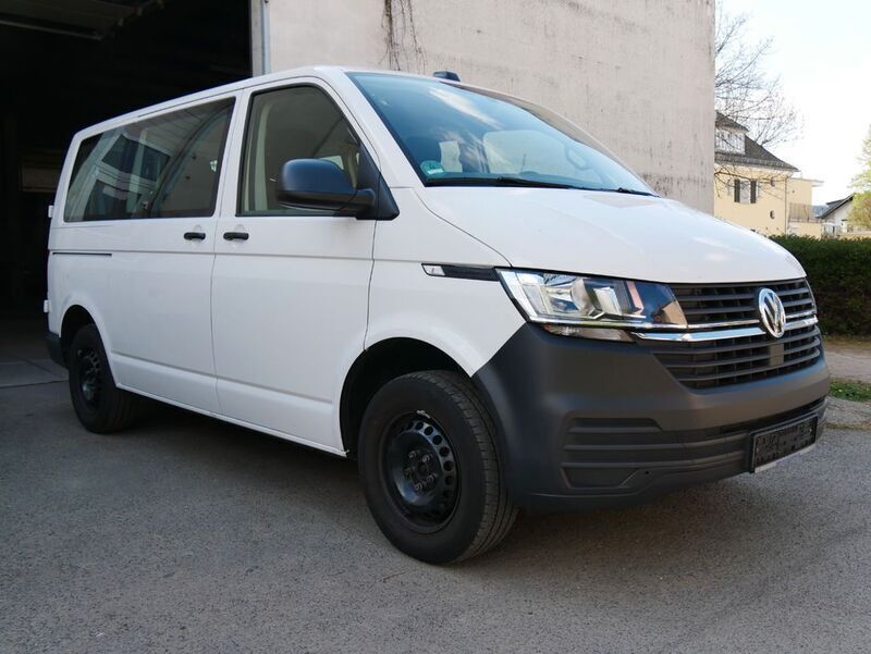 Gebraucht VW T6.1 150 PS (110 kW) 2021 Candyweiß Van