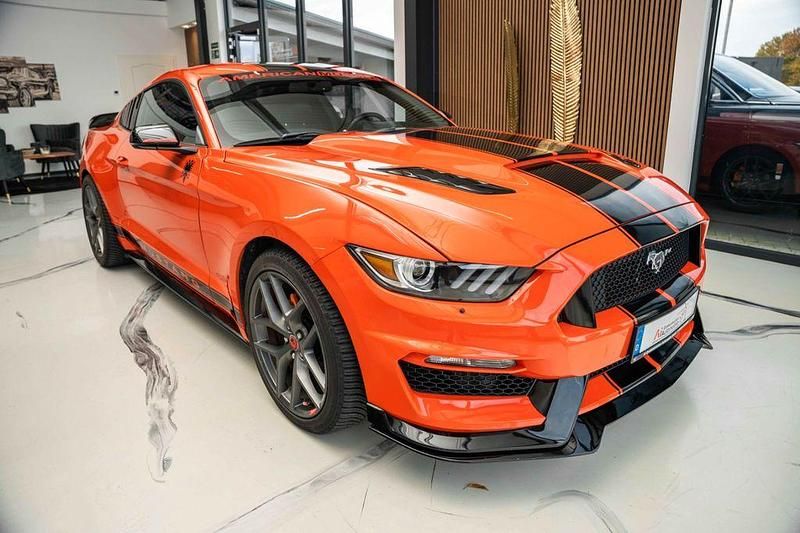 Gebraucht Ford Mustang GT 305 PS (224 kW) 2016 Orange Coupé