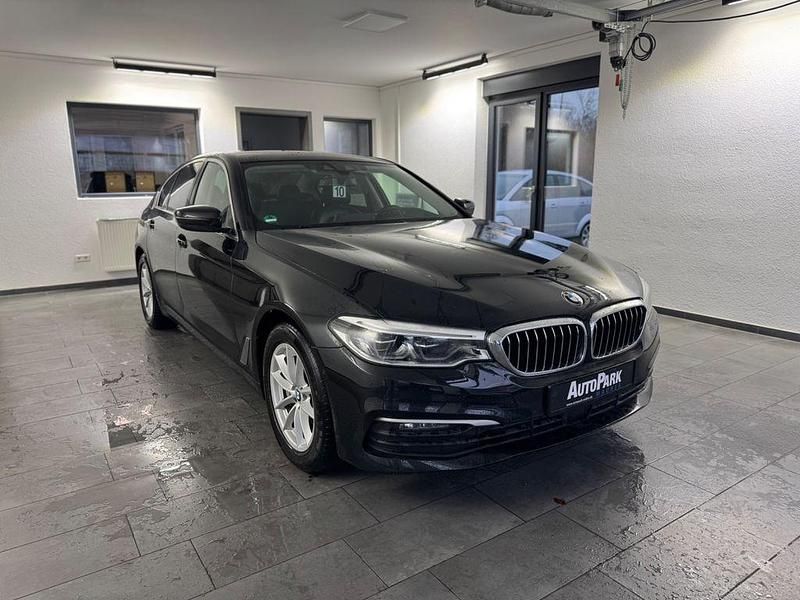 Gebraucht BMW 530 Sport Line 265 PS (194 kW) 2018 Schwarz Limousine