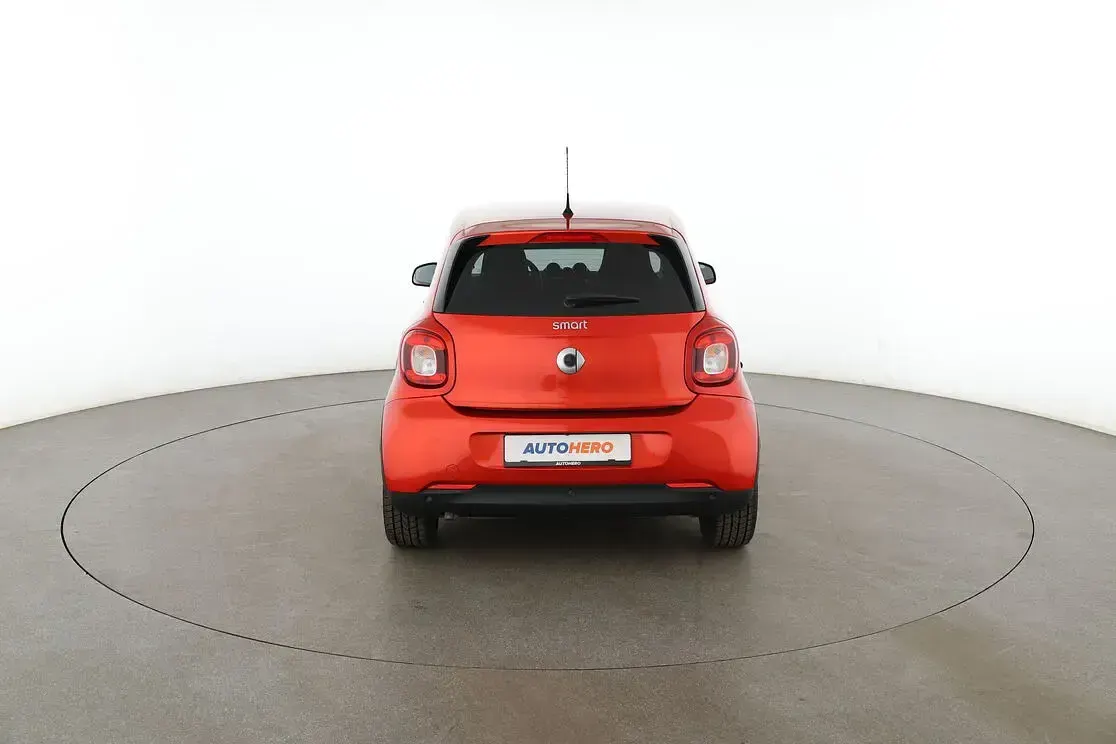 Gebraucht Smart ForFour Basis 71 PS (52 kW) 2017 Rot Kleinwagen