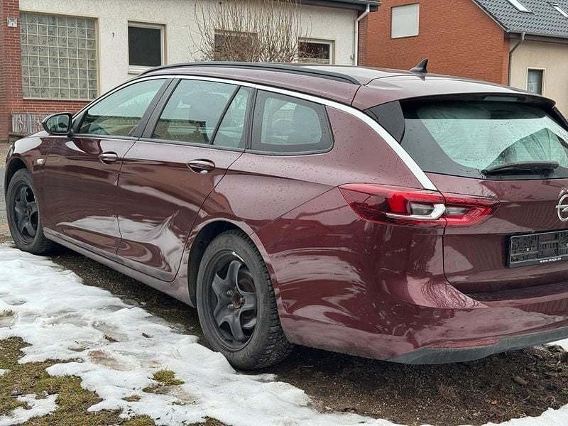 Gebraucht Opel Insignia 110 PS (80 kW) 2019 Rot Kombi