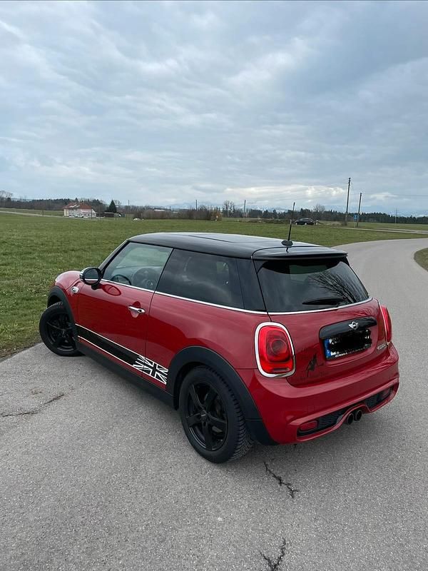Second-hand Mini Cooper S 192 CP (141 kW) 2014 Roșu Hatchback