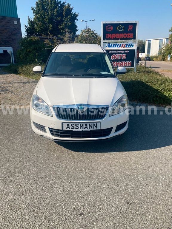 Weiß Gebraucht 2012 Skoda Roomster Ambition Kombi | 5.400 € (Fairer Preis) - Bild 1/4