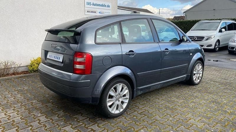 Gebraucht Audi A2 Comfort 75 PS (55 kW) 2003 Grau Kleinwagen