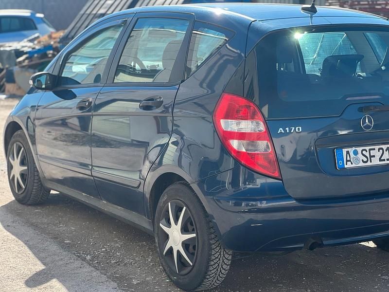 Gebraucht Mercedes A170 116 PS (85 kW) 2005 Blau Kleinwagen