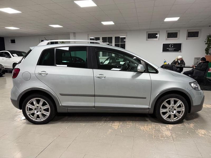 Gebraucht VW Golf V 140 PS (102 kW) 2007 Silber Limousine